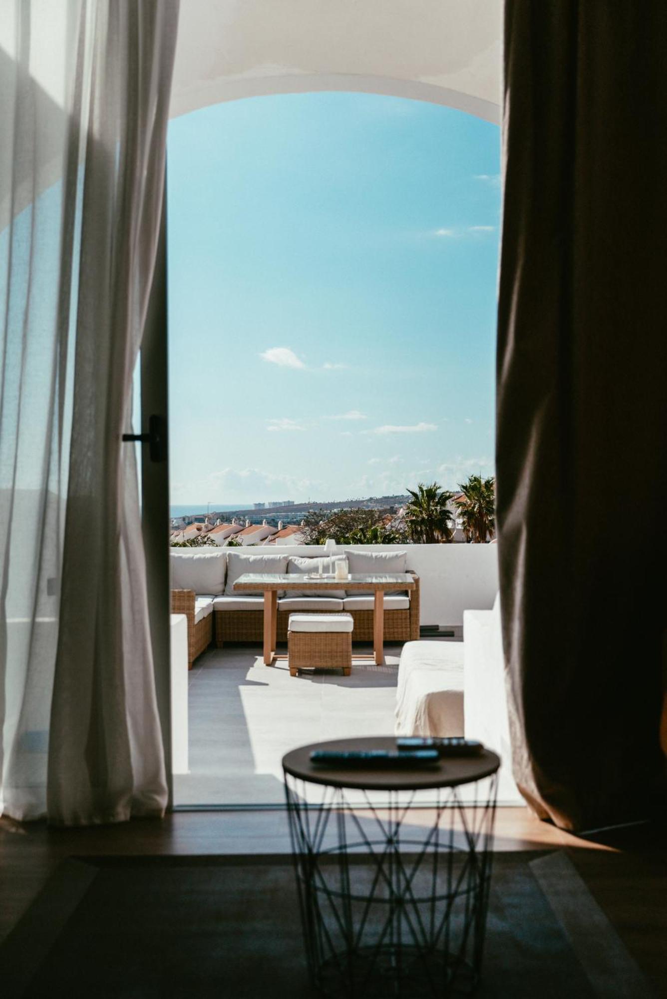 Super Luxury Ocean View Americas Apartment